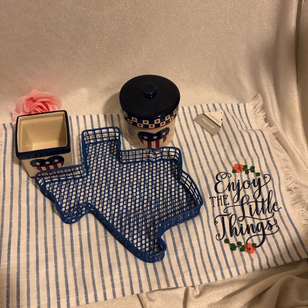 Texas kitchen decor 4 pc. Bundle